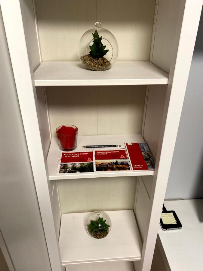 Your Home - Central Studio Apartment, Balcony, Parking & Self Check-In VNO Exterior foto